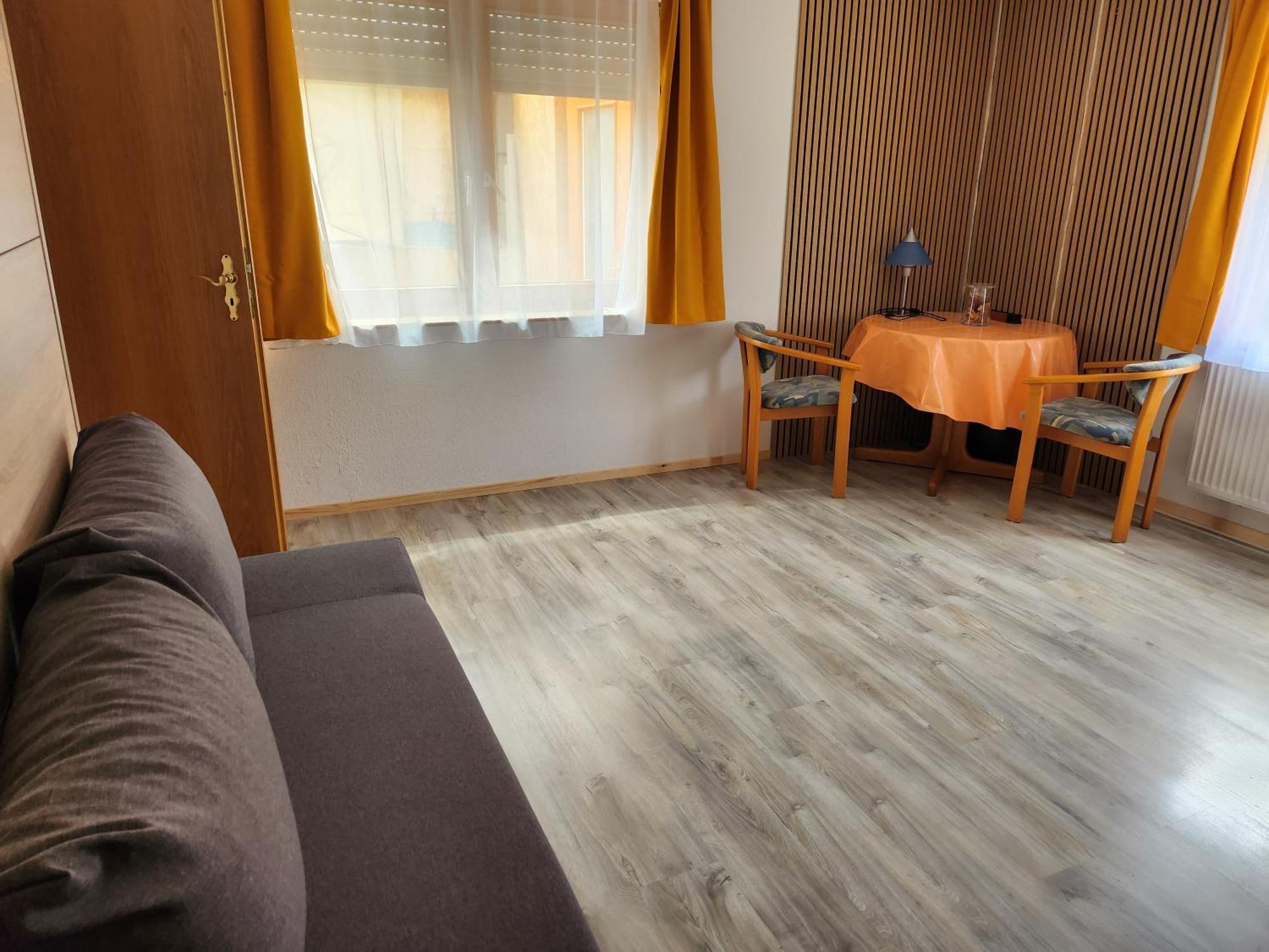 Schellis Gaestezimmer Enzklösterle Zewnętrze zdjęcie